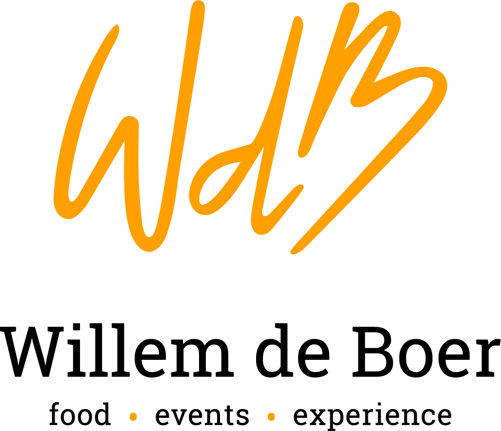Een logo met de initialen 'WdB' in een oranje handgeschreven stijl, met daaronder de tekst 'Willem de Boer' in zwarte hoofdletters.